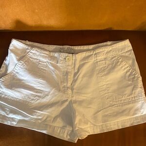 New York & Company White Cargo Shorts